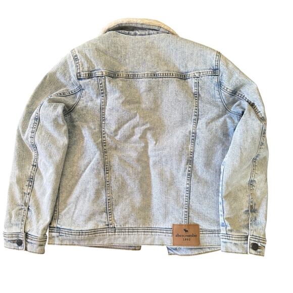 Abercrombie Kids Heavy Denim Jacket Sherpa Lined Light Wash Size 11/12 - Picture 7 of 9